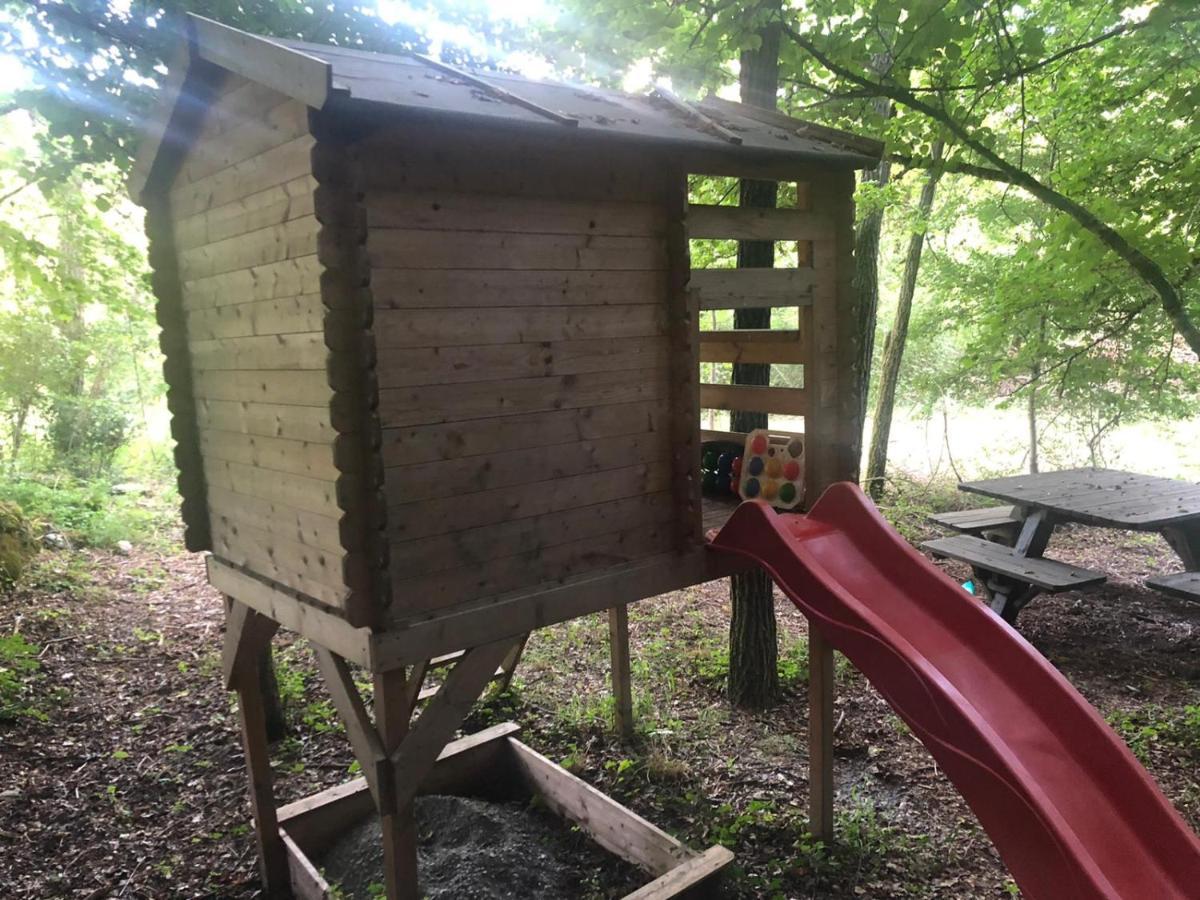 Le Case Nel Borgo Fivizzano Kültér fotó