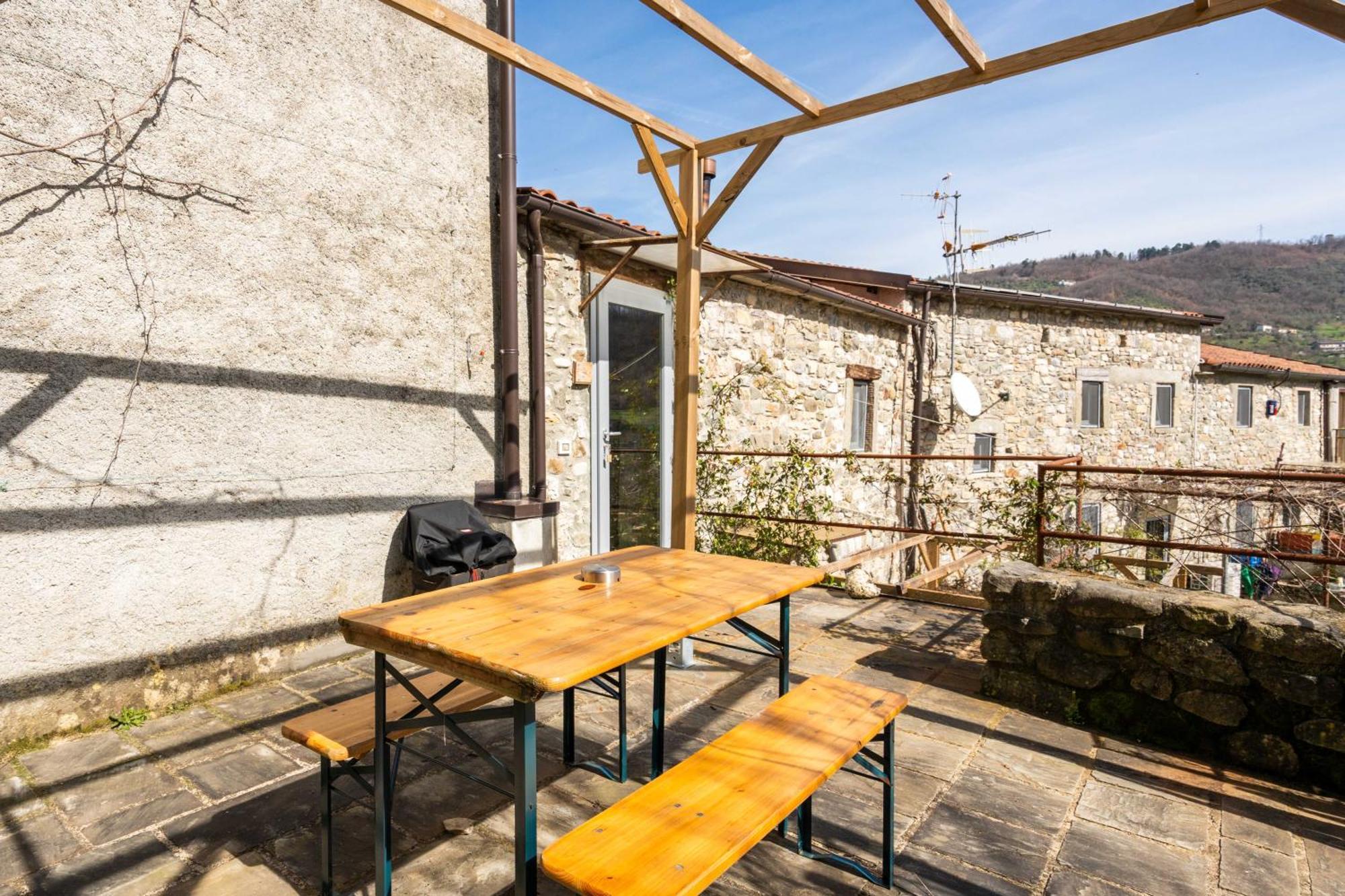 Le Case Nel Borgo Fivizzano Kültér fotó